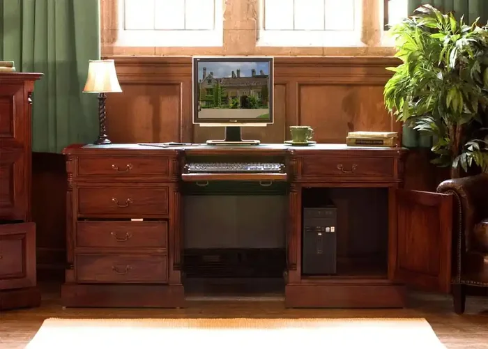 Baumhaus La Roque Mahogany Twin Pedestal Office Desk (IMR06C)